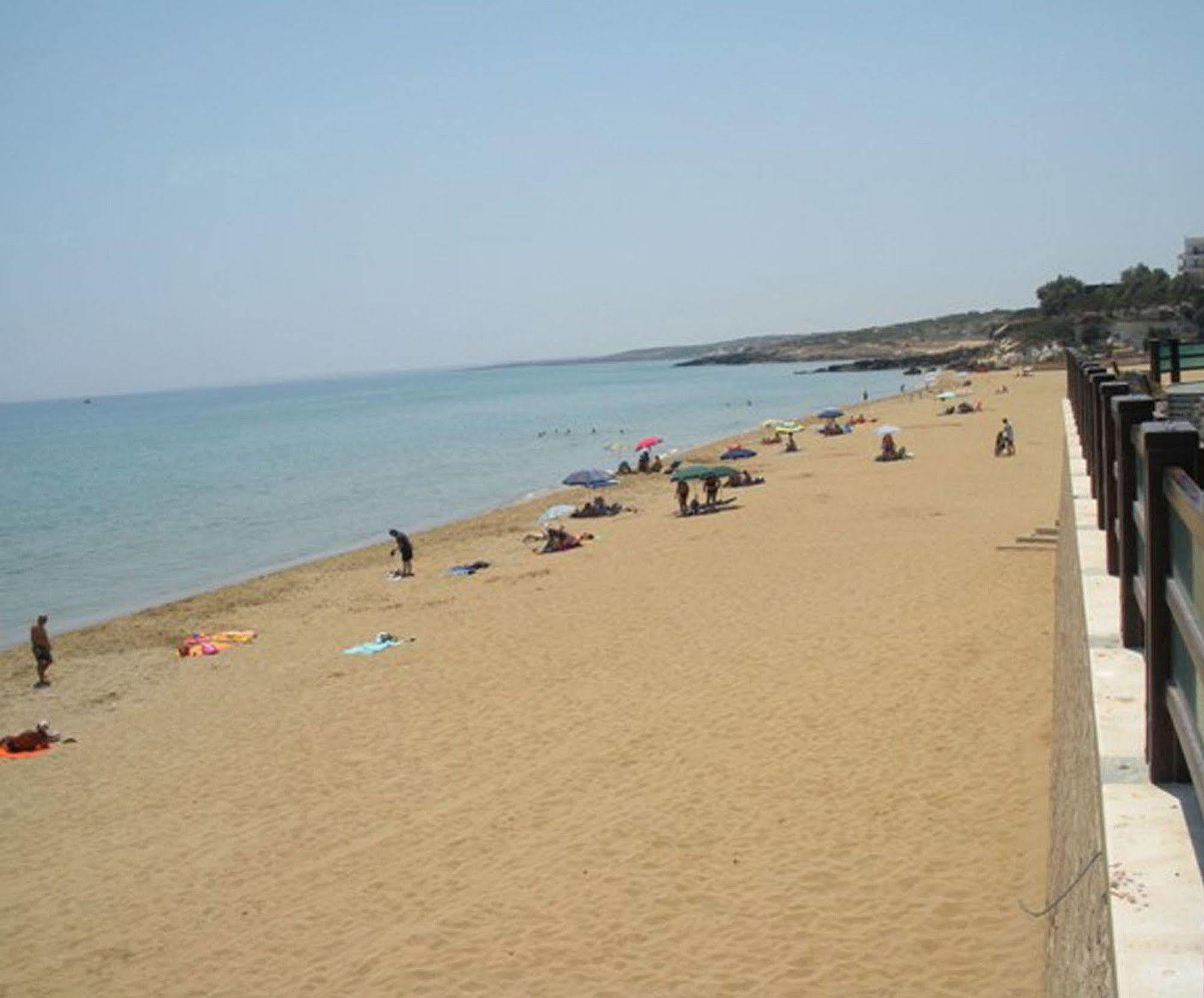 Hotel Villa Mediterranea Lido di Noto Dış mekan fotoğraf